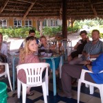 Mittagessen in Dar es Salaam