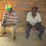 Herr Hezekiah Mgimba und Herr  Born  Mbaya.