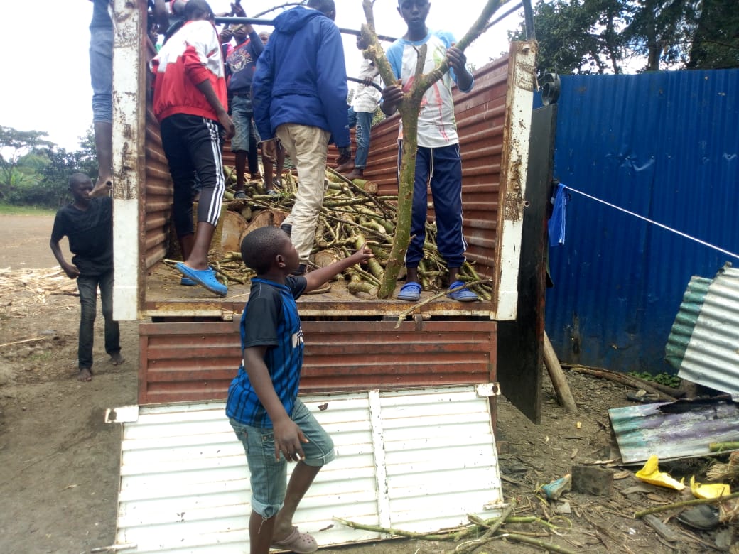 Krise im Straßenjungenheim in Kenia (Nairobi)