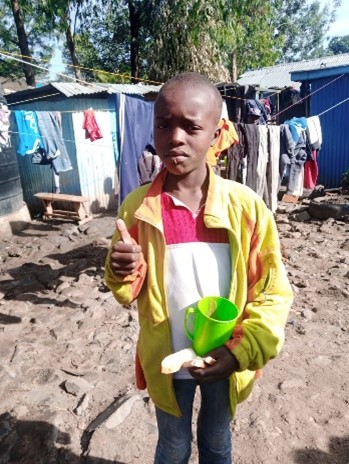 Mohamed ohne Schuluniform