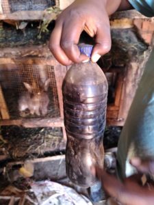 Jede Flasche bringt 500TSH